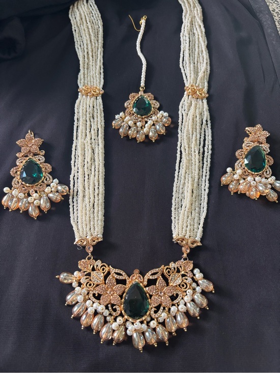 Jewelry - Beautiful mala set